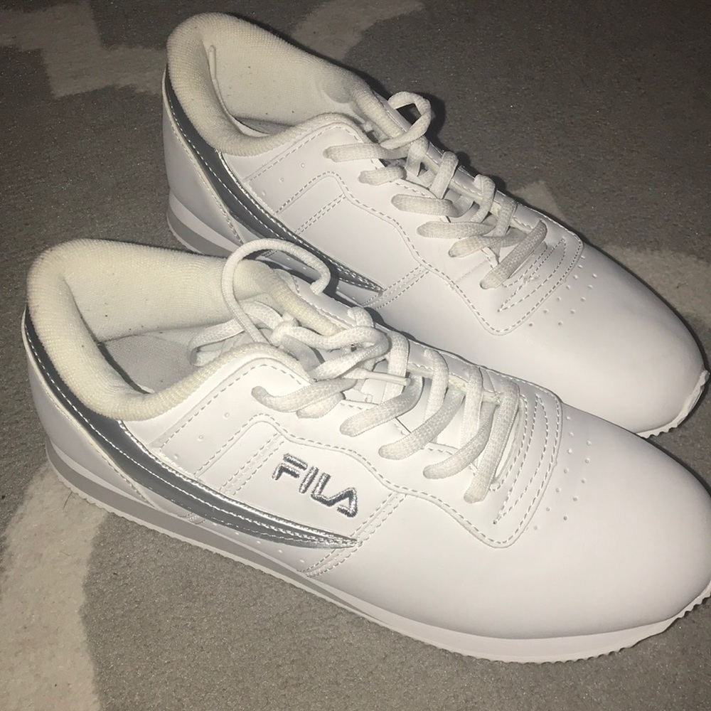 White and silver FILA Macho sneakers